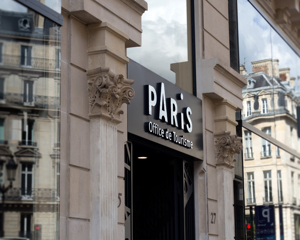 Paris招牌设计