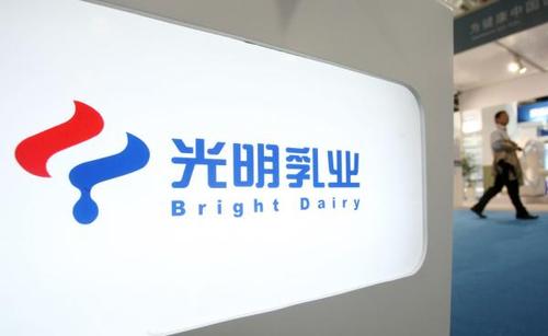 光明乳业食品饮料品牌logo应用002 光明乳业食品饮料品牌logo应用002